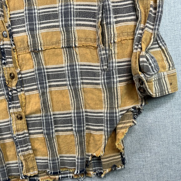 Oli & Hali Distressed Longline Flannel Shirt Women S Yellow Gray Plaid Grunge - Picture 3 of 10